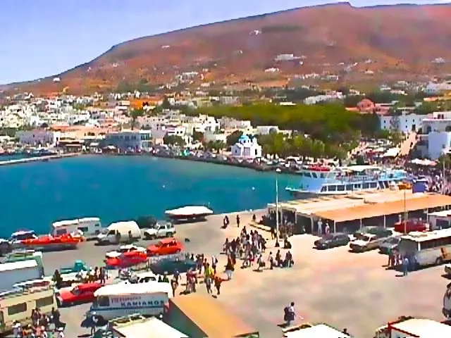 Όρμος Παροικιάς - Photo 1