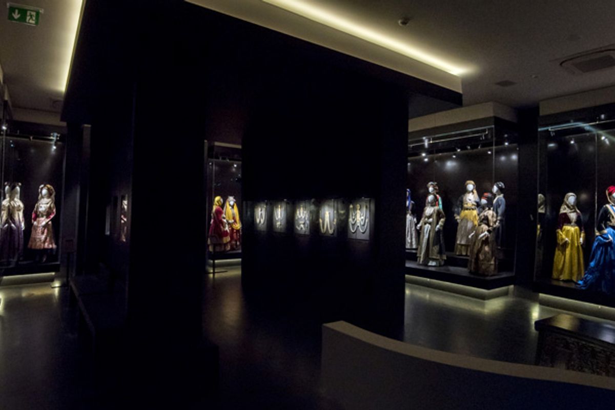 Victoria G. Karelia Greek Costume Collection - Photo 1