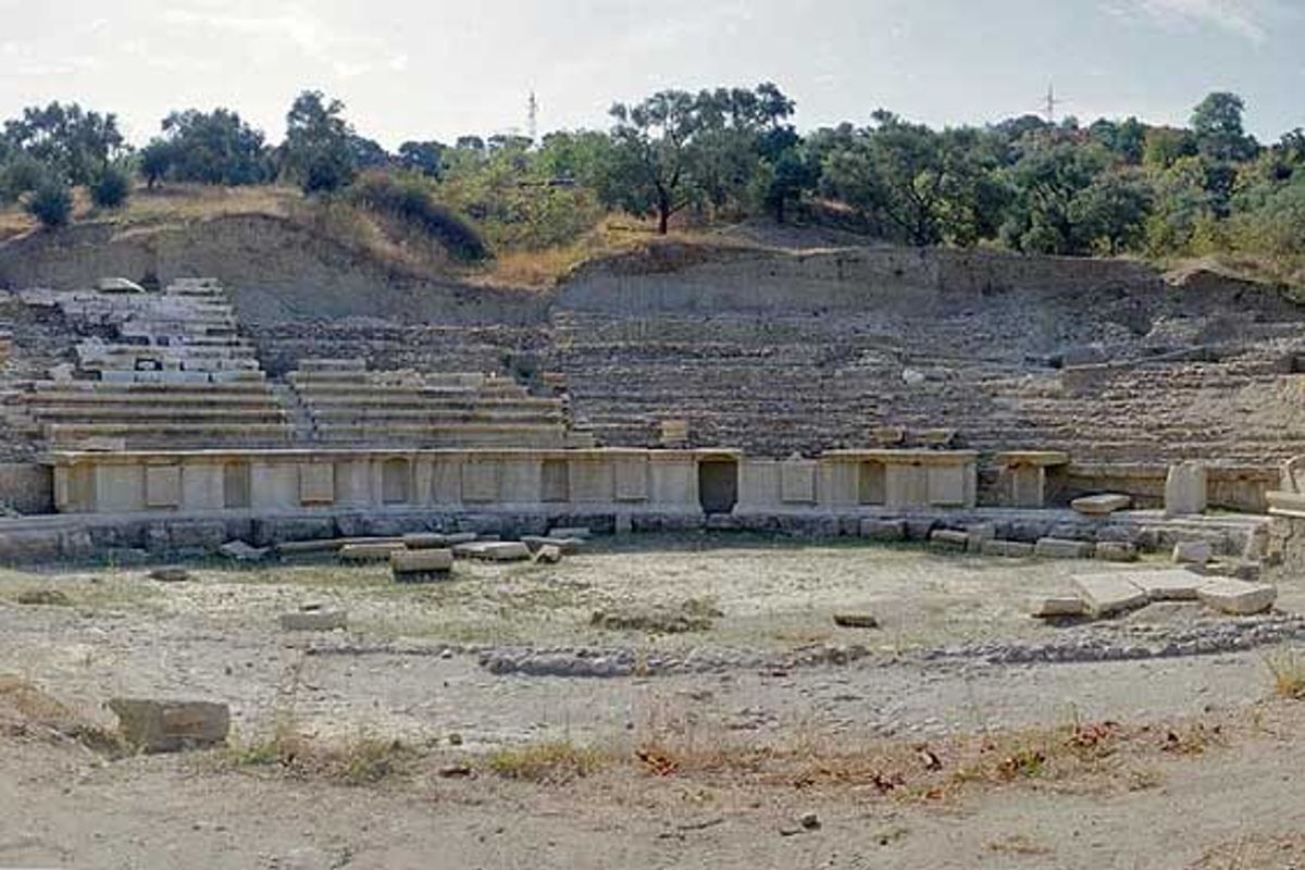 Old Electric Theatre - Photo 2