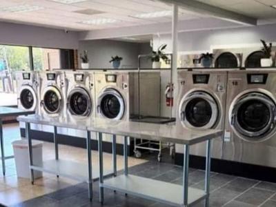 Coin Laundry self service - Photo 4