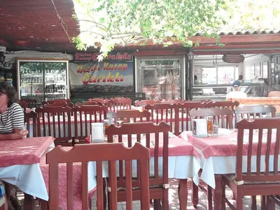 Can Restaurant - Photo 2