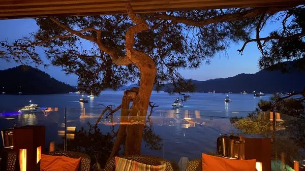 Q Lounge - Photo 2