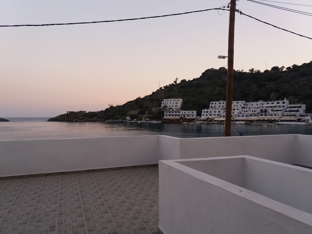 Akroyiali beach bar
