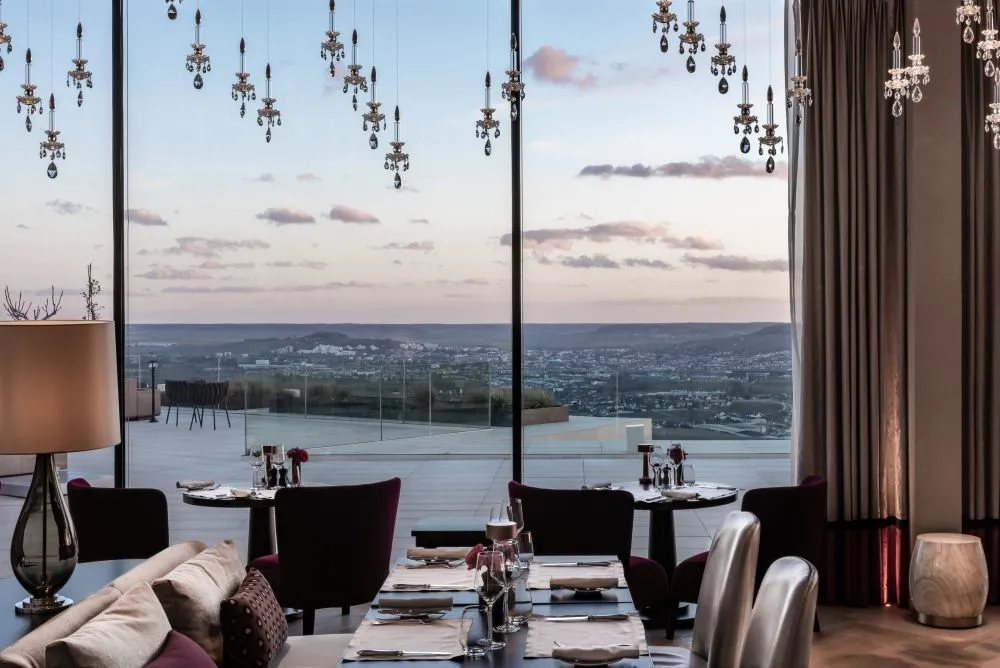 The Bellevue - Photo 5