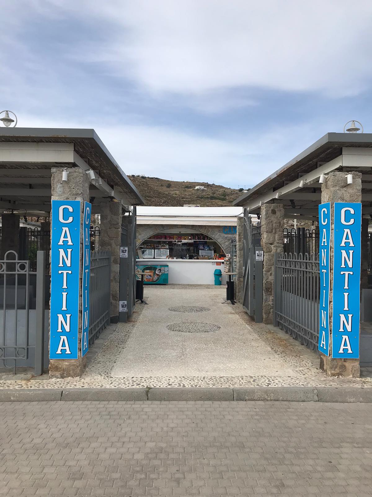 Cantina Mykonos Port