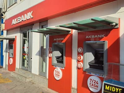 Akbank - Photo 1