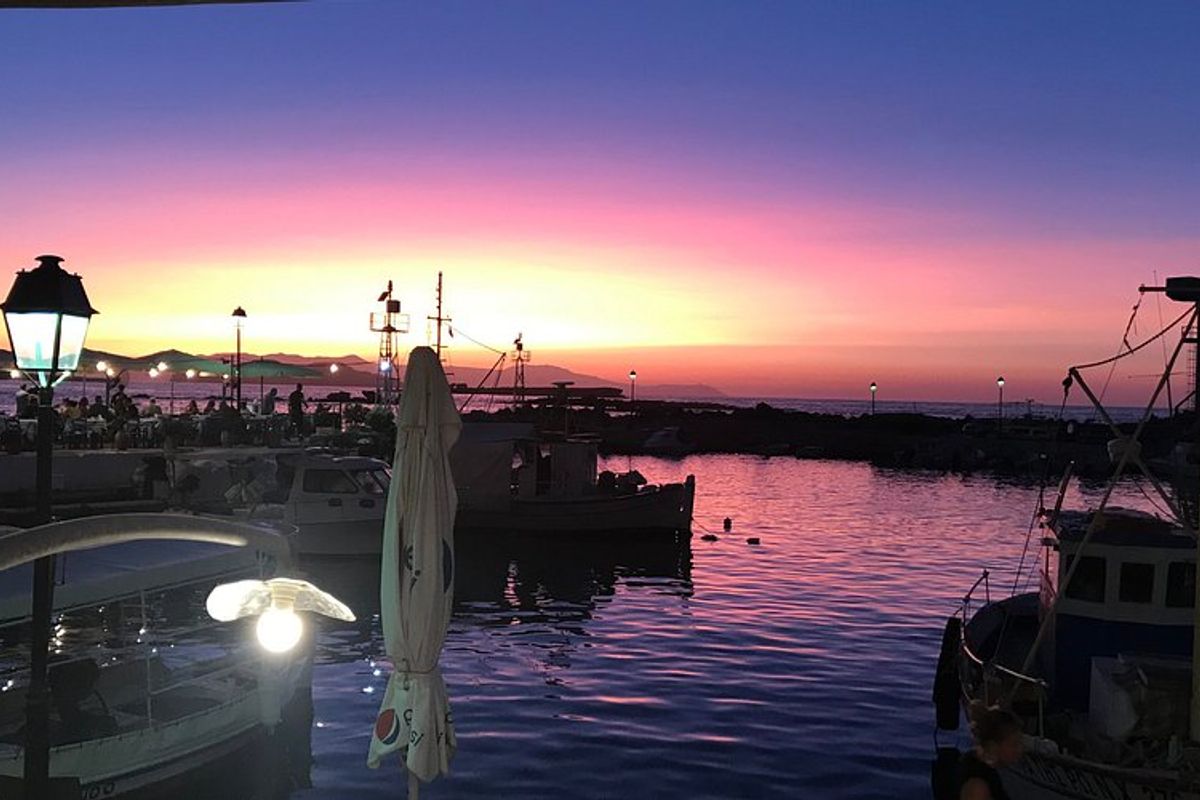 Manos - Photo 2