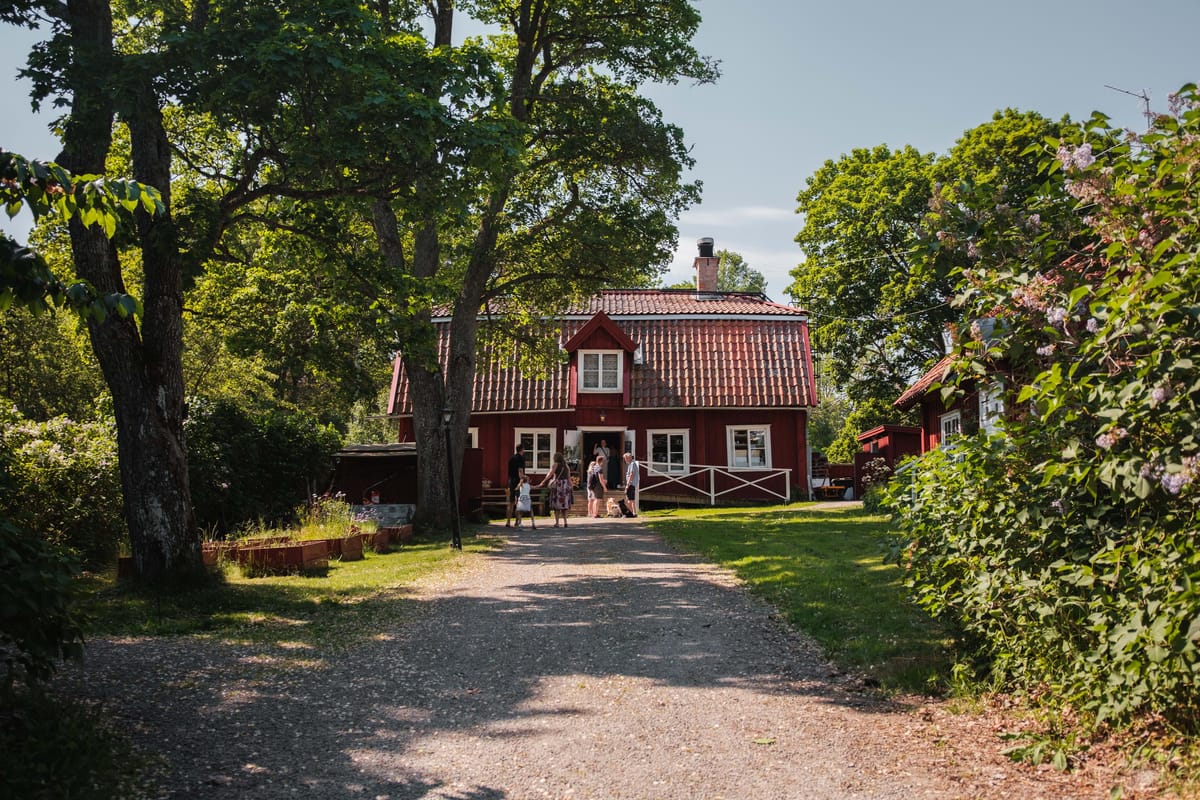 Peek In, Långnäs Farm - Photo 4