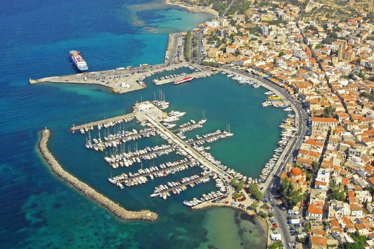 Aegina Marina mooring