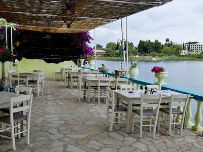 Roula - Photo 2