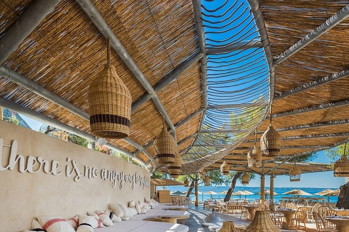 Gooshter Beach Club - Main photo