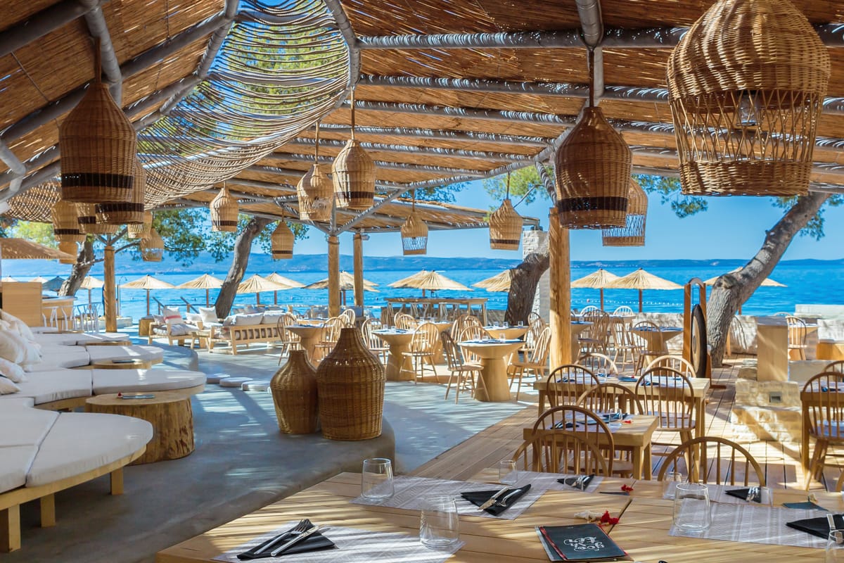 Gooshter Beach Club - Photo 2