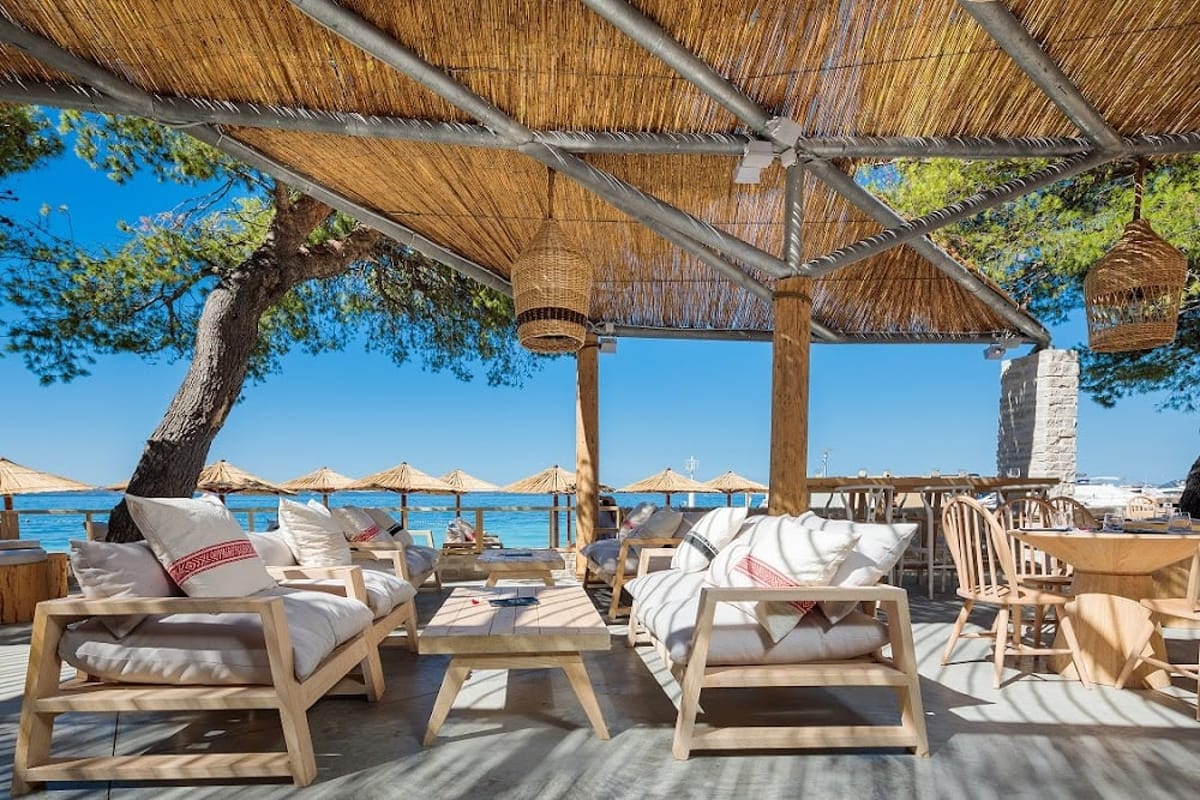Gooshter Beach Club - Photo 3
