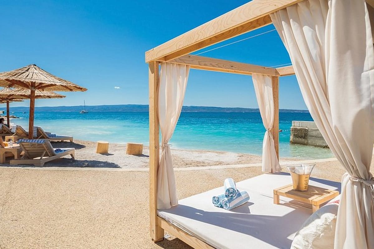Gooshter Beach Club - Photo 4