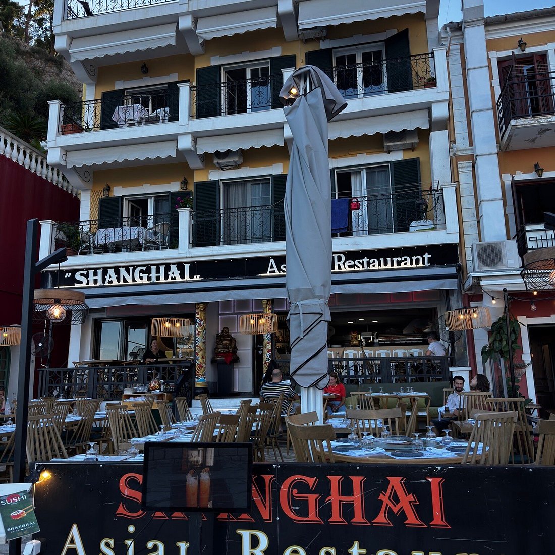 Shanghai - Photo 2