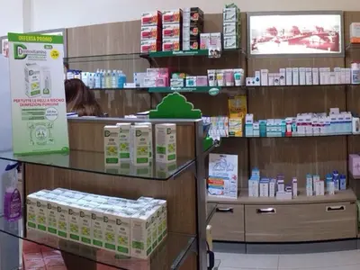 Leucana Parapharmacy - Photo 2