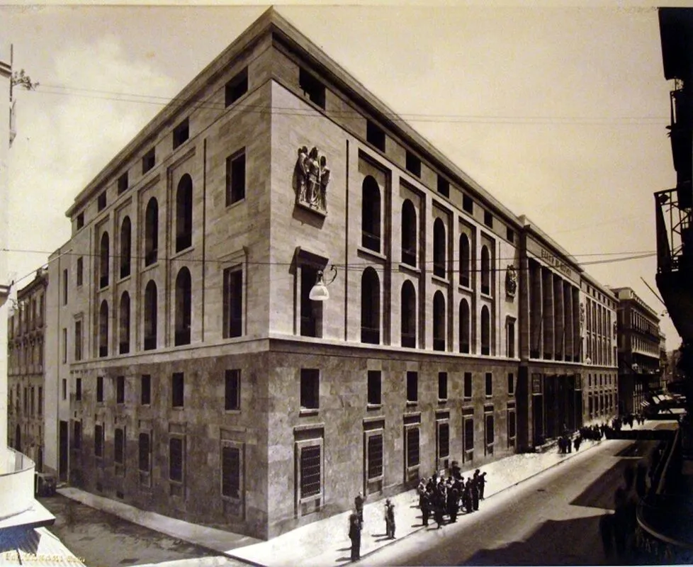 Popular Credit Bank