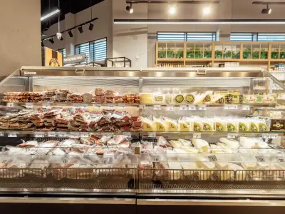 IDEA Grocery Store - Photo 2