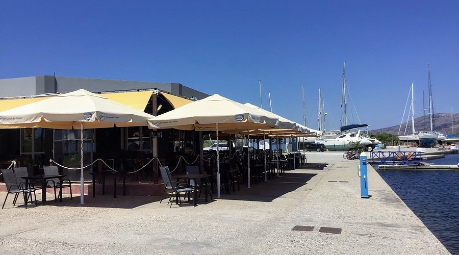Marina Sunset Cafe & Pub