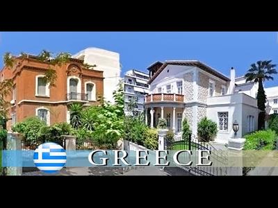Neoclassical Mansion - Photo 3