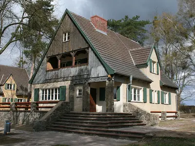 Ravensbrück Memorial and Commemorative Site – Commander's Houses - Photo 2