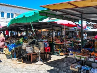 City Market - Photo 3