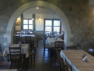 Taverna Tzanis - Photo 4