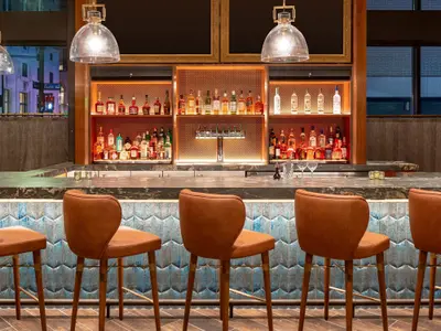Rebel Bar - Photo 3