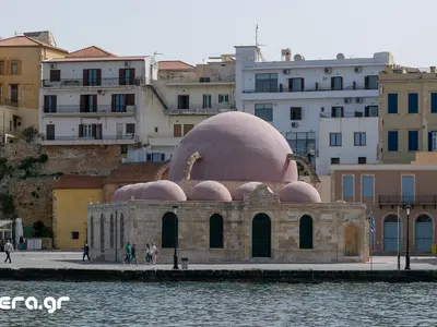 Giali Tzamisi Mosque - Photo 2