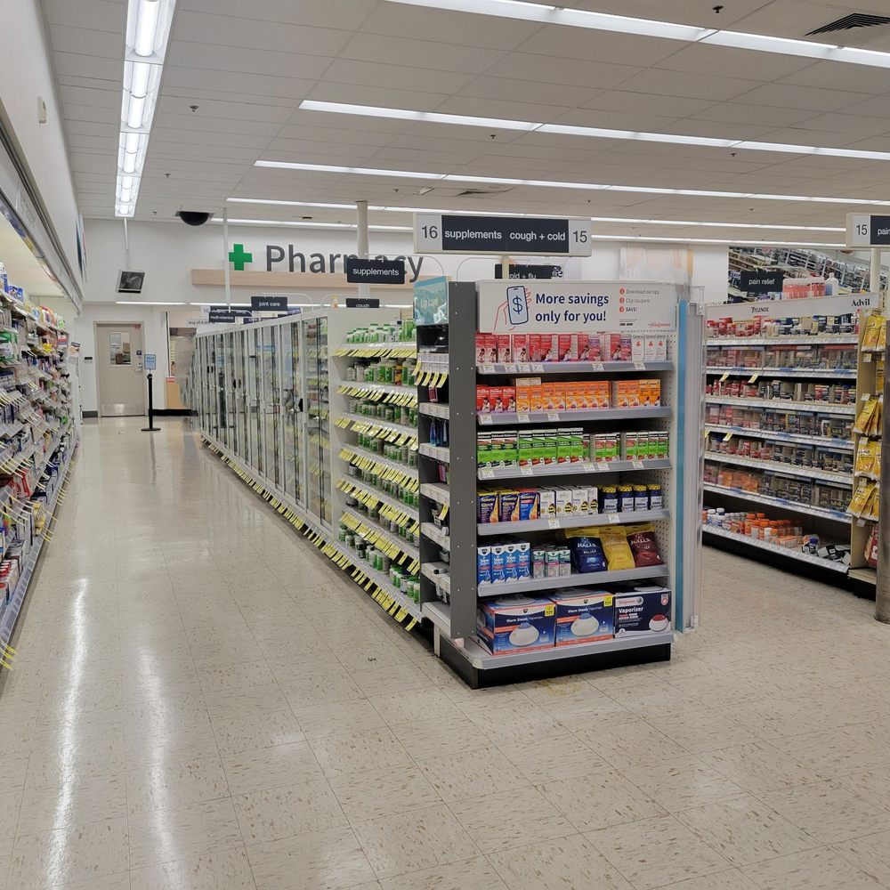 Harbor mart market