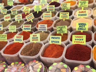 Acacia Market - Photo 3