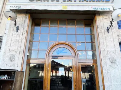 The Marine Hotel - Photo 5