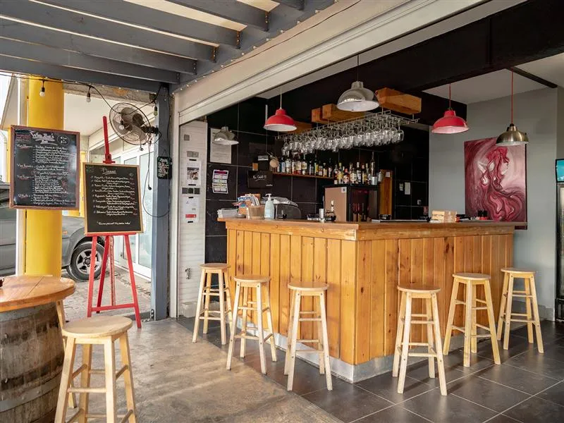 The Wine Bar - Photo 1