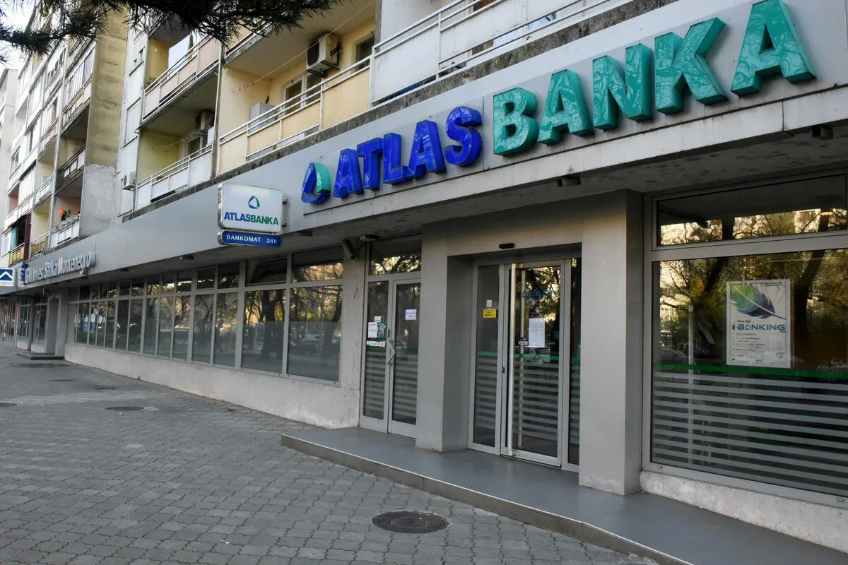 Atlas Bank - Photo 3
