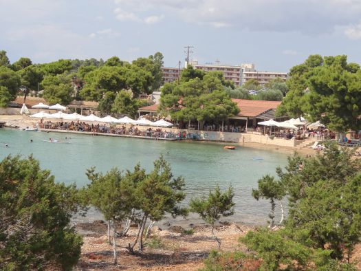 Grandma's Taverna