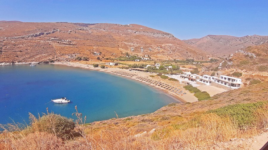 Spathi Beach Suites Restaurant & Bar