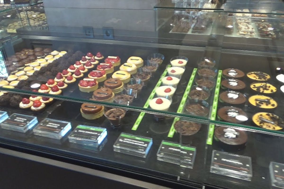 Veneti Bakery - Photo 2