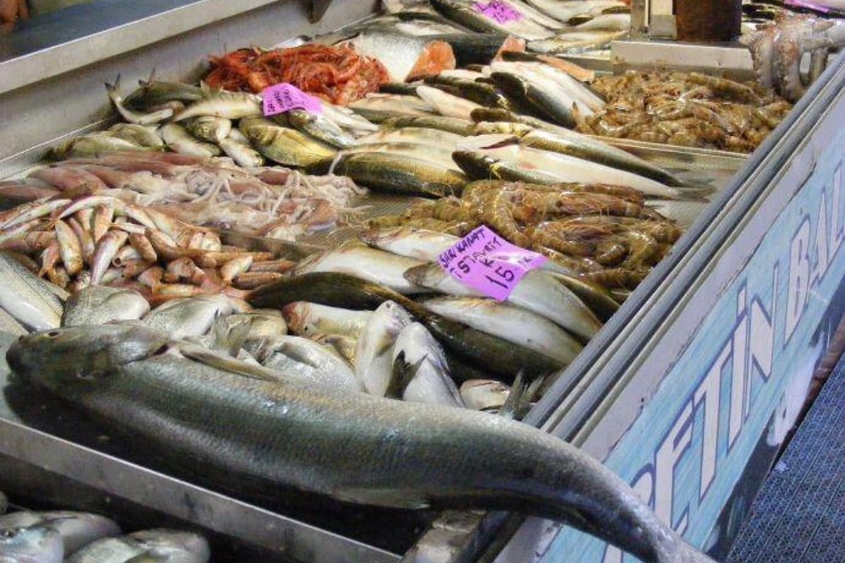 Imported Market - Photo 2