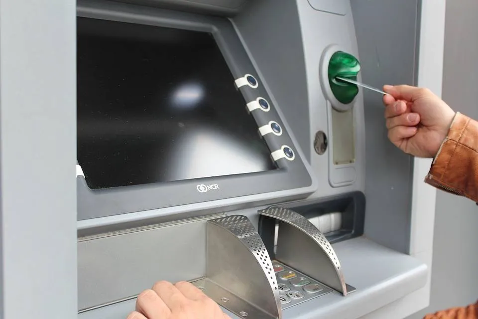 ATM - Photo 1