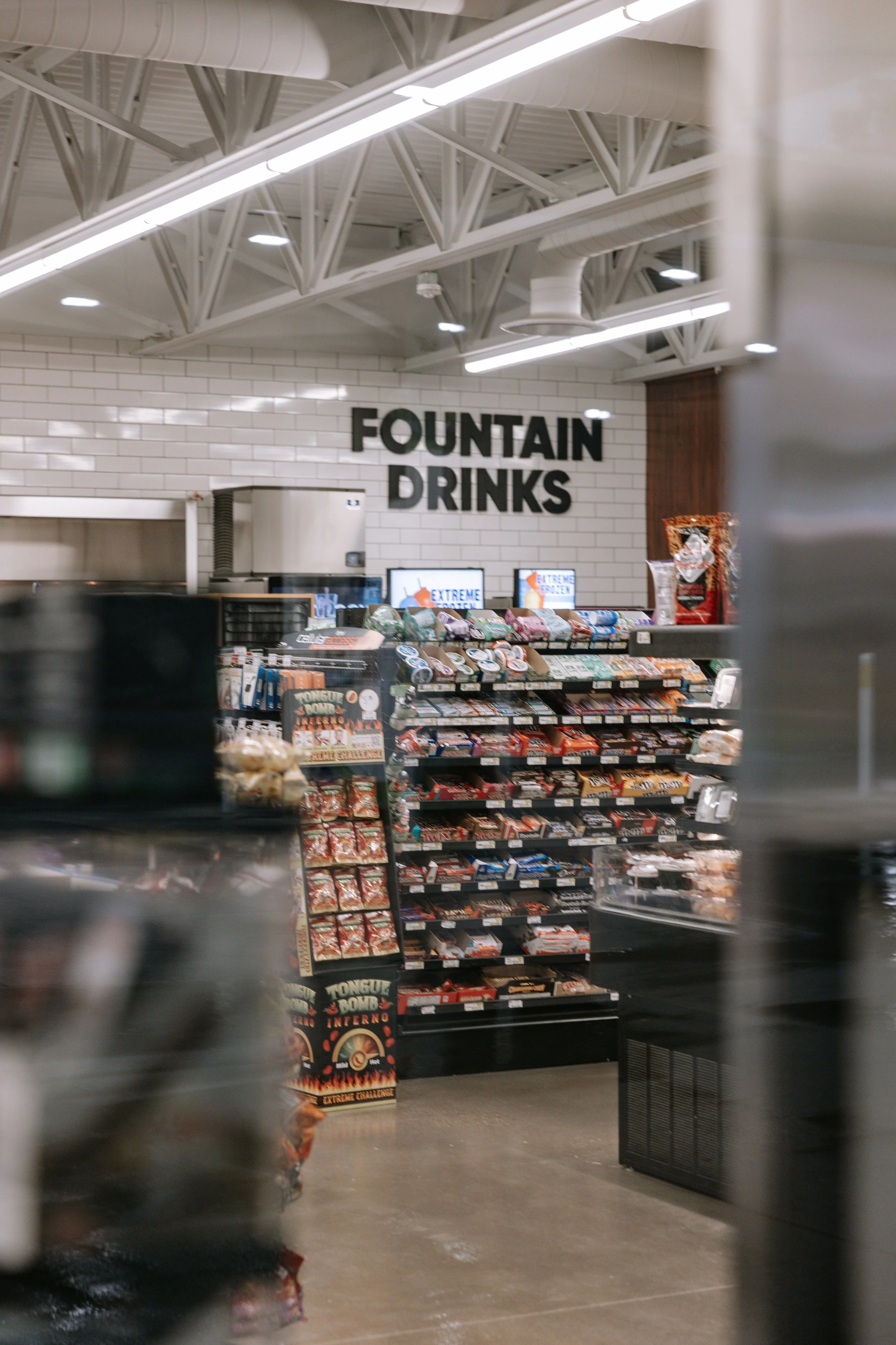 Express Market - Photo 4