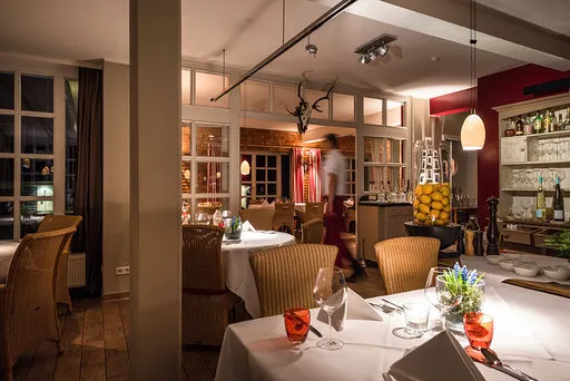Farm Kitchen - Photo 2