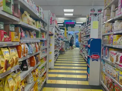 Superò Supermarket - Photo 2