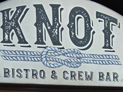 Knot - Photo 1