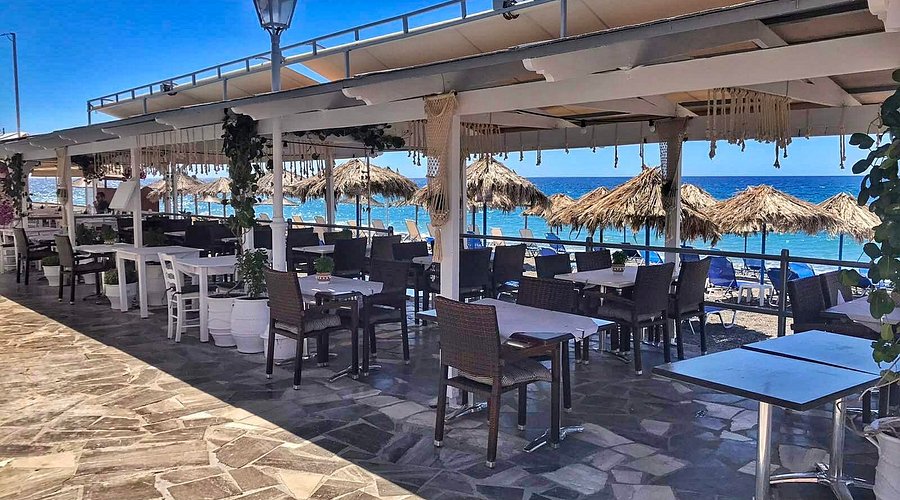 Flisvos Taverna