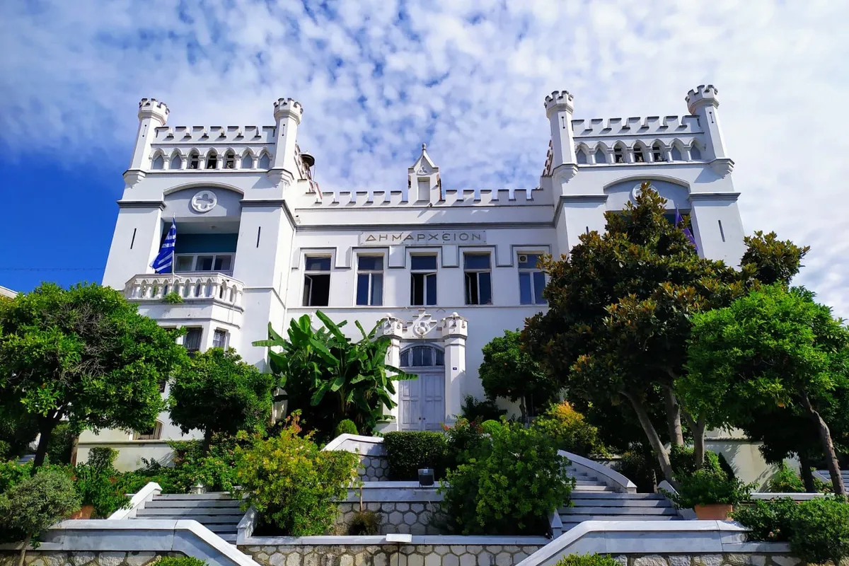 Grand Club - Photo 3