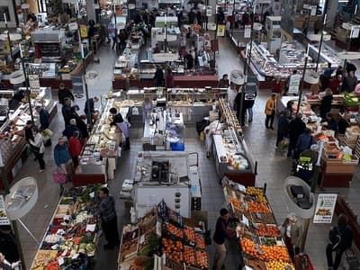 Dompierre-sur-Besbre Market - Photo 2