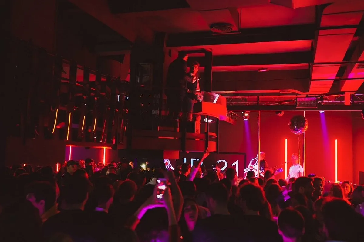 Club 21 - Photo 1