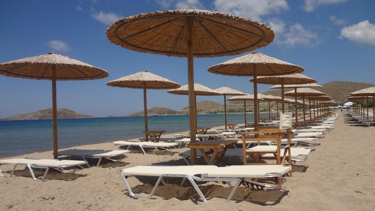 Paraga Beach Bar