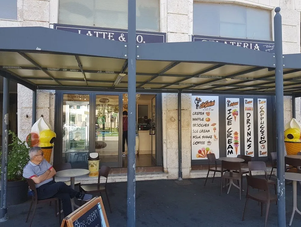 The Caletta Ice Cream Shop - Photo 3