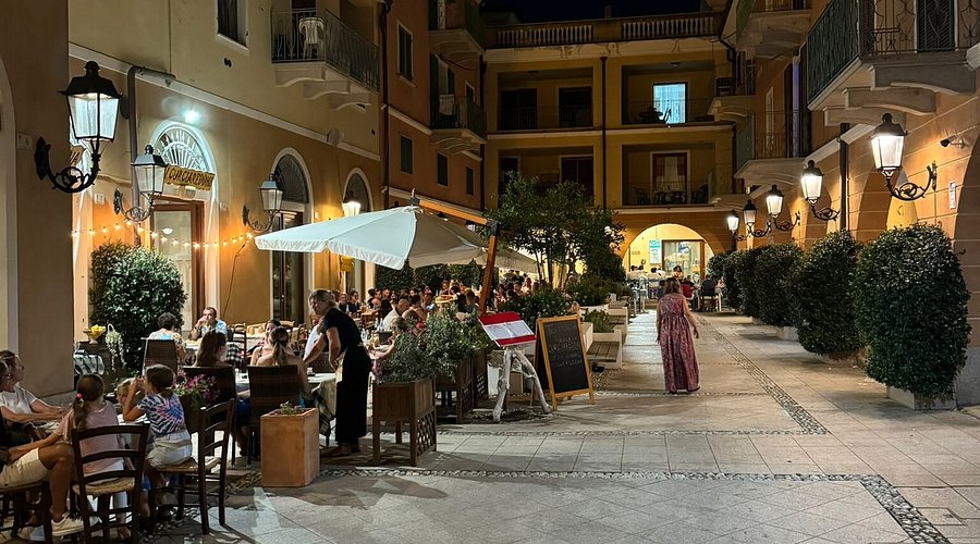 Trattoria Pizzeria . I Curciareddhi